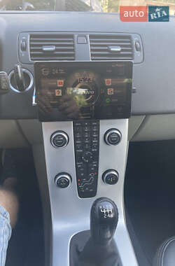 Хэтчбек Volvo C30 2011 в 