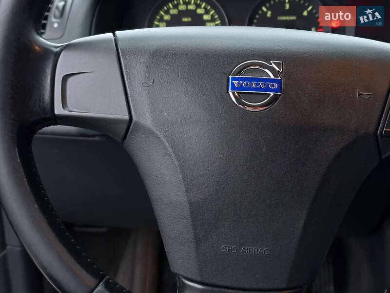 Хетчбек Volvo C30 2010 в Хмельницькому