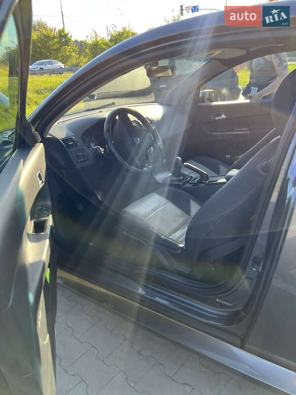 Хэтчбек Volvo C30 2008 в Киеве фото 29 Хэтчбек Volvo C30 2008 в Киеве