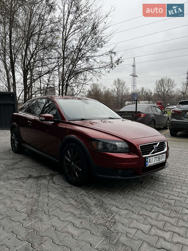Хэтчбек Volvo C30 2007 в Киеве