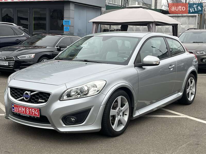 Volvo C30 2011