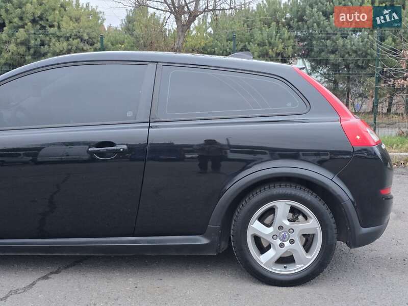Хэтчбек Volvo C30 2010 в Хмельницком