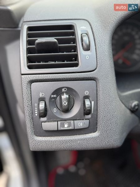 Хетчбек Volvo C30 2008 в Києві