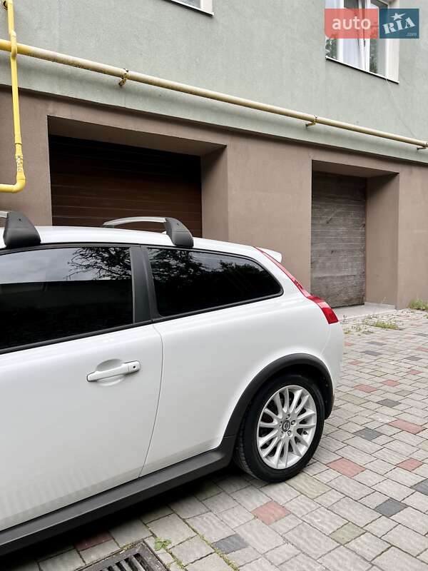 Хэтчбек Volvo C30 2011 в Тернополе
