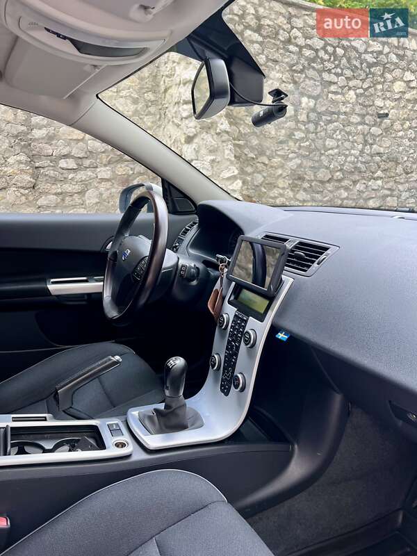 Хэтчбек Volvo C30 2011 в Тернополе