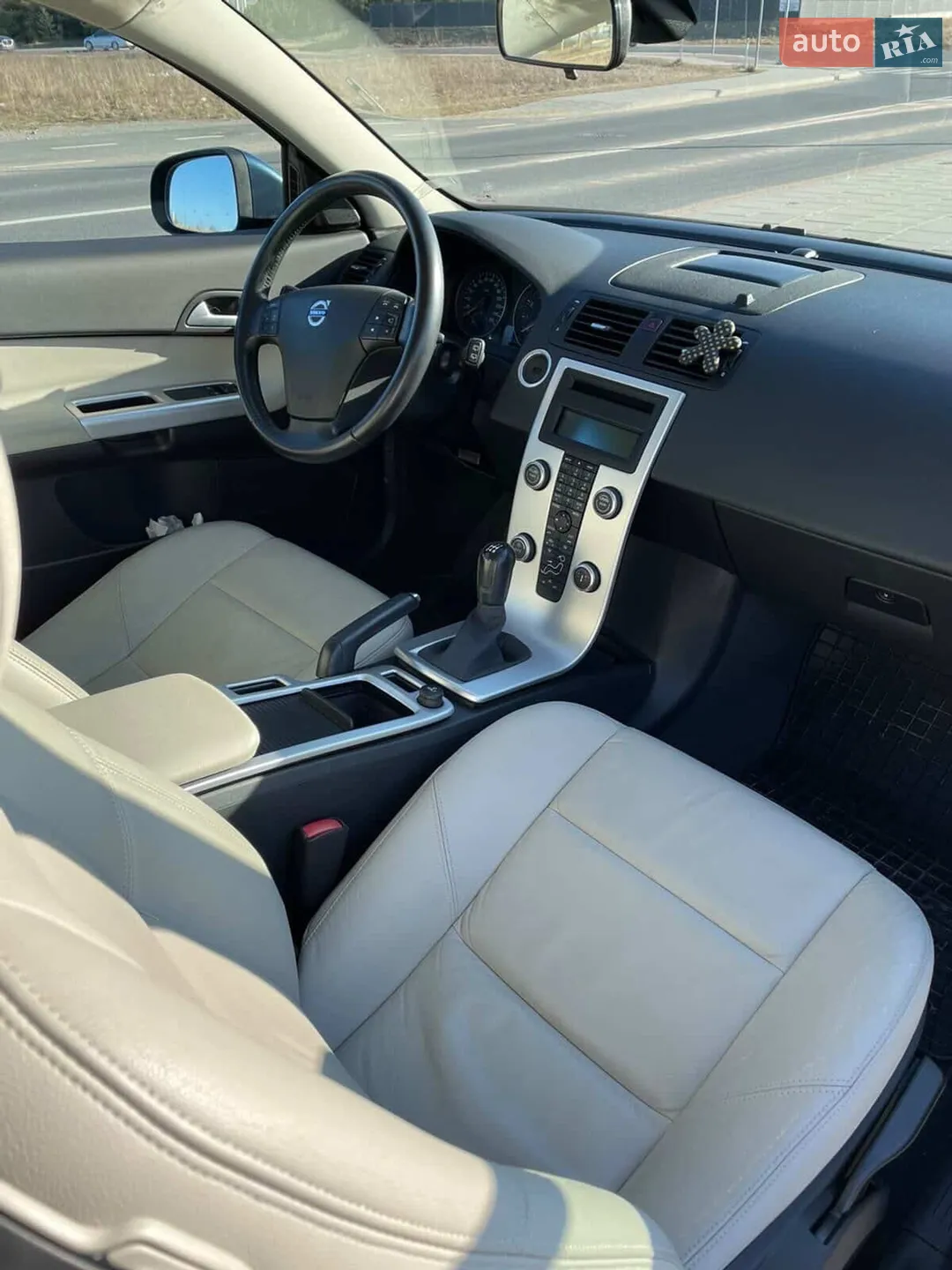 2010 Volvo C30 - мініатюра 8