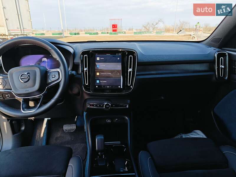 Позашляховик / Кросовер Volvo C40 Recharge 2022 в Одесі