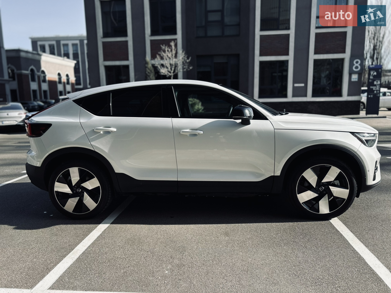 2022 Volvo C40 - мініатюра 26
