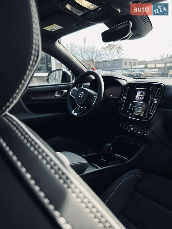 Внедорожник / Кроссовер Volvo C40 Recharge 2022 в Киеве