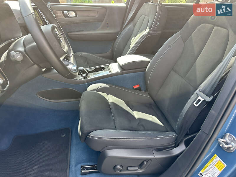Внедорожник / Кроссовер Volvo C40 Recharge 2022 в Одессе