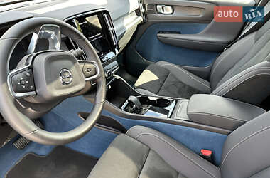 Внедорожник / Кроссовер Volvo C40 Recharge 2022 в 