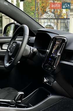 Внедорожник / Кроссовер Volvo C40 Recharge 2022 в 