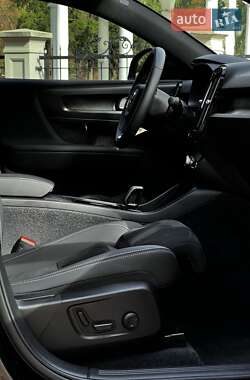 Внедорожник / Кроссовер Volvo C40 Recharge 2022 в 