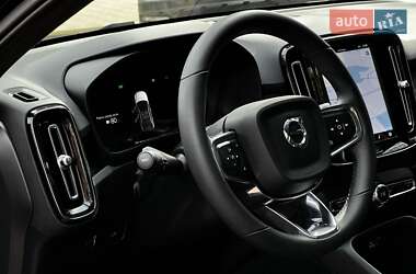 Внедорожник / Кроссовер Volvo C40 Recharge 2022 в 