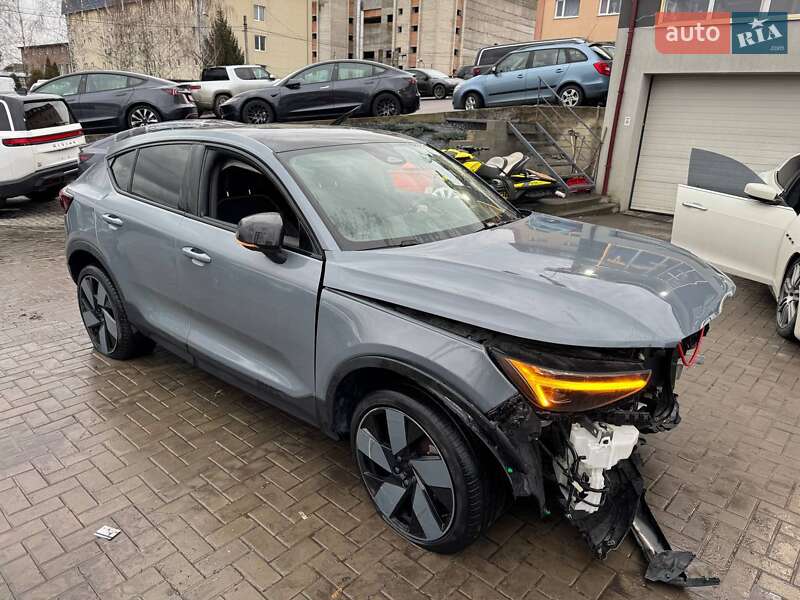 Внедорожник / Кроссовер Volvo C40 Recharge 2023 в 