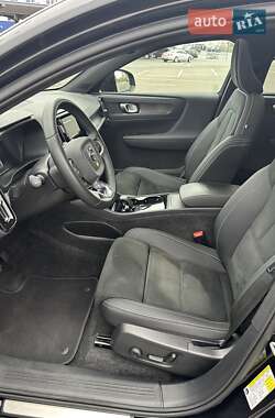 Внедорожник / Кроссовер Volvo C40 Recharge 2022 в 