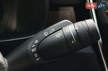 Внедорожник / Кроссовер Volvo C40 Recharge 2022 в 