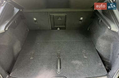 Позашляховик / Кросовер Volvo C40 Recharge 2022 в 