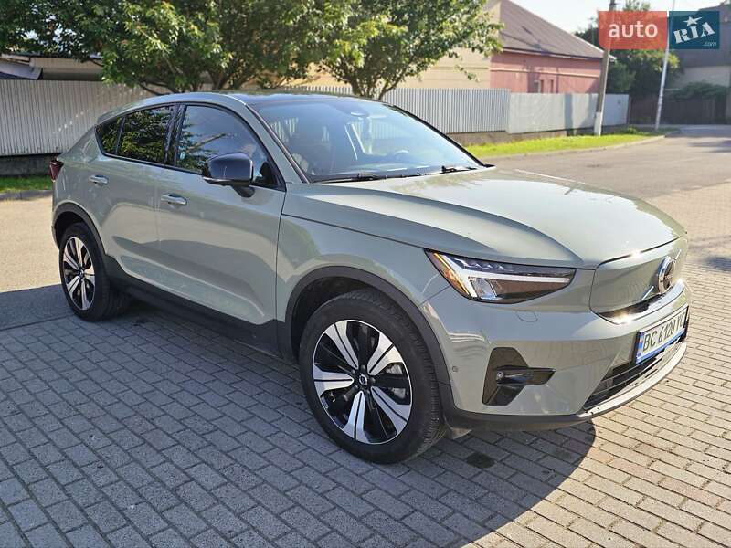 Внедорожник / Кроссовер Volvo C40 Recharge 2023 в Сваляве