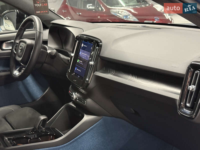 Позашляховик / Кросовер Volvo C40 Recharge 2022 в Володимирі