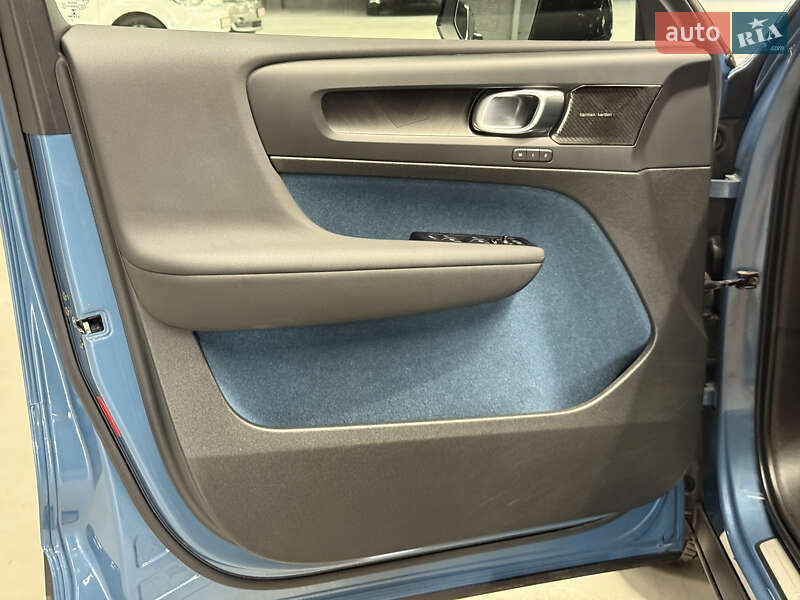 Позашляховик / Кросовер Volvo C40 Recharge 2022 в Володимирі