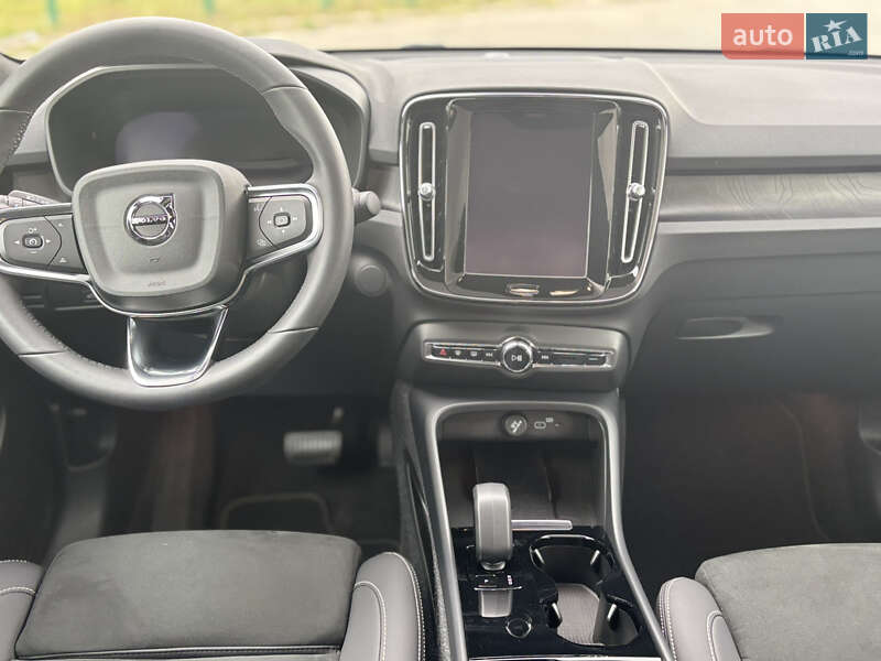 Внедорожник / Кроссовер Volvo C40 Recharge 2022 в Киеве