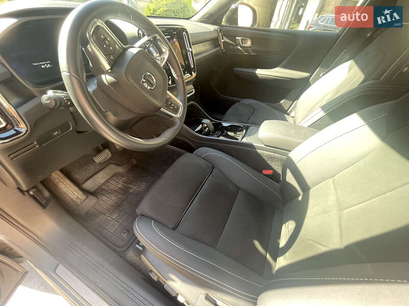 Позашляховик / Кросовер Volvo C40 Recharge 2023 в Дніпрі