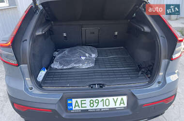 Внедорожник / Кроссовер Volvo C40 Recharge 2023 в 