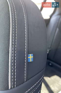 Внедорожник / Кроссовер Volvo C40 Recharge 2023 в 