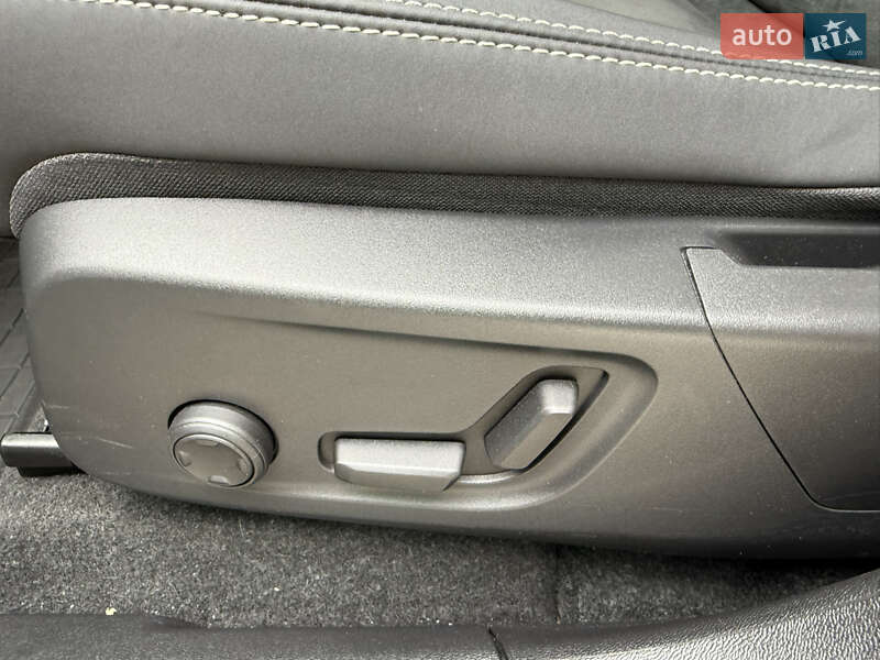 Внедорожник / Кроссовер Volvo C40 Recharge 2023 в Киеве