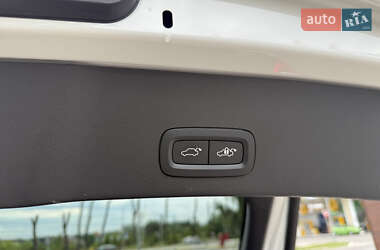 Внедорожник / Кроссовер Volvo C40 Recharge 2023 в 