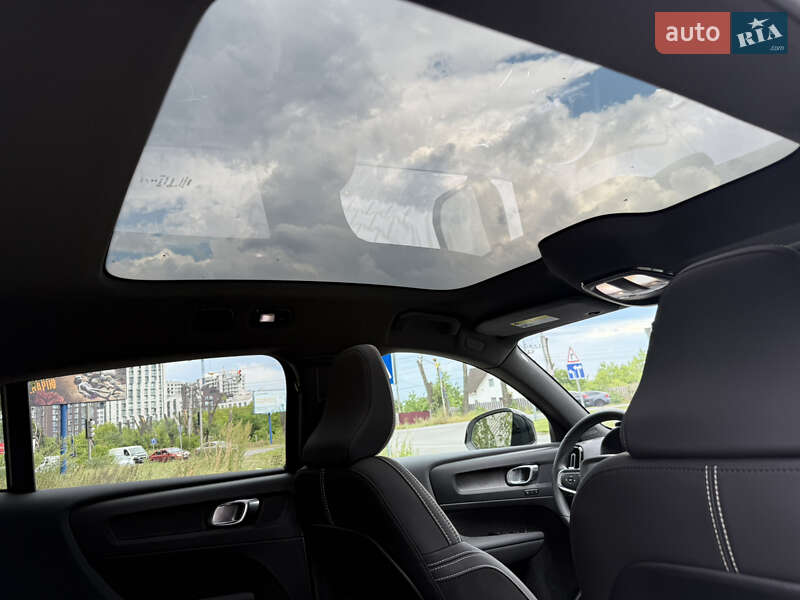 Внедорожник / Кроссовер Volvo C40 Recharge 2023 в Киеве