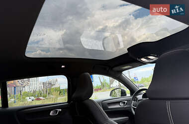 Внедорожник / Кроссовер Volvo C40 Recharge 2023 в 