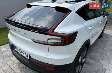 Внедорожник / Кроссовер Volvo C40 Recharge 2023 в 