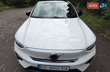 Внедорожник / Кроссовер Volvo C40 Recharge 2023 в 
