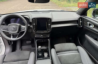 Внедорожник / Кроссовер Volvo C40 Recharge 2023 в 