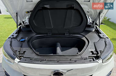 Внедорожник / Кроссовер Volvo C40 Recharge 2023 в 