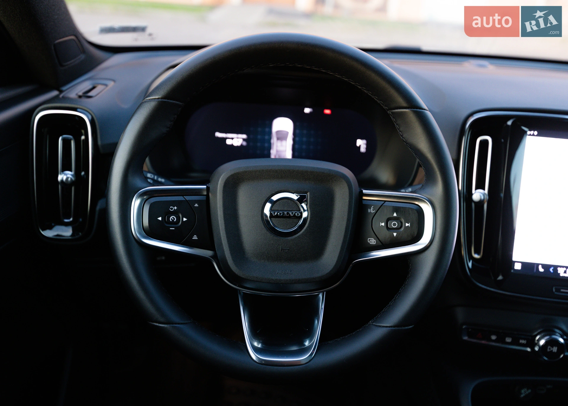 2023 Volvo C40 - мініатюра 26
