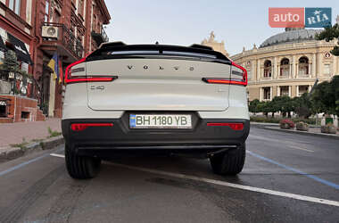 Внедорожник / Кроссовер Volvo C40 Recharge 2022 в 