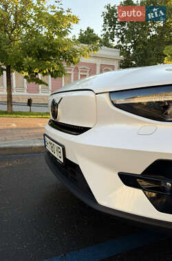 Внедорожник / Кроссовер Volvo C40 Recharge 2022 в 