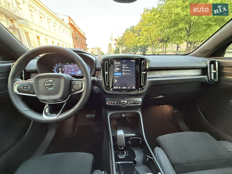 Внедорожник / Кроссовер Volvo C40 Recharge 2022 в Одессе