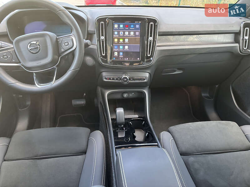 Внедорожник / Кроссовер Volvo C40 Recharge 2022 в Киеве