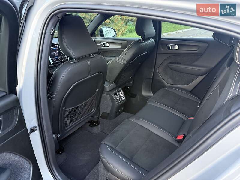 Внедорожник / Кроссовер Volvo C40 Recharge 2022 в Львове
