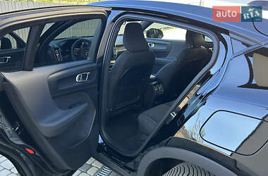 Внедорожник / Кроссовер Volvo C40 Recharge 2022 в 