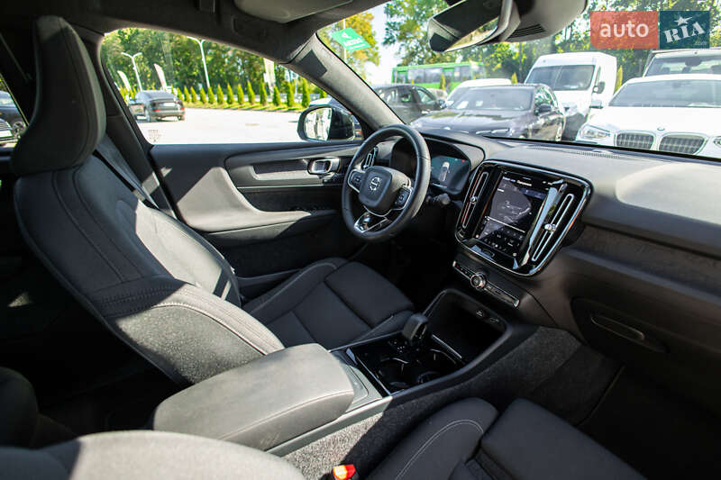 Позашляховик / Кросовер Volvo C40 Recharge 2022 в Львові фото 14 Позашляховик / Кросовер Volvo C40 Recharge 2022 в Львові