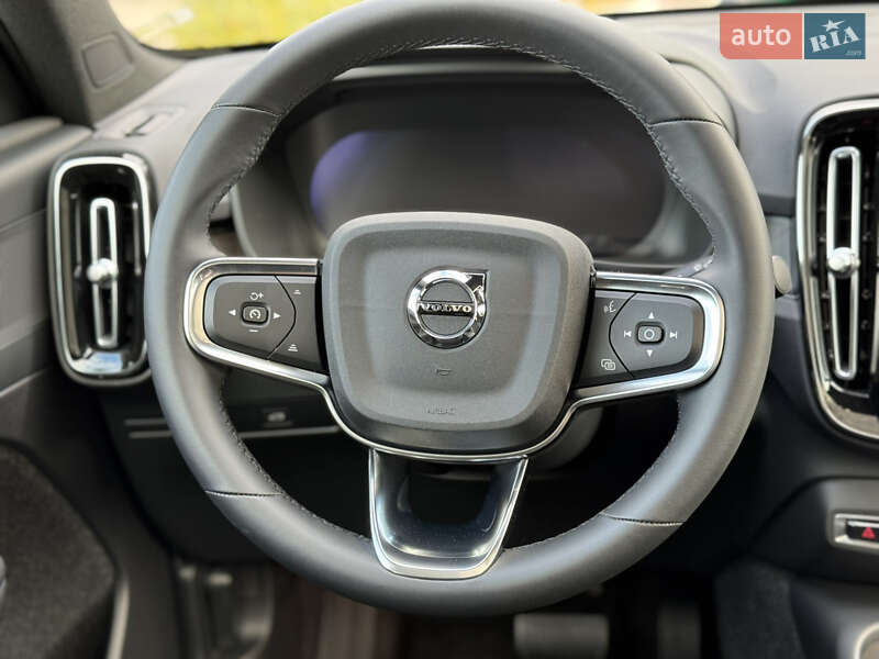 Внедорожник / Кроссовер Volvo C40 Recharge 2023 в Киеве фото 48 Внедорожник / Кроссовер Volvo C40 Recharge 2023 в Киеве