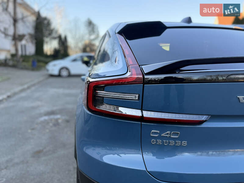 Внедорожник / Кроссовер Volvo C40 Recharge 2022 в Киеве
