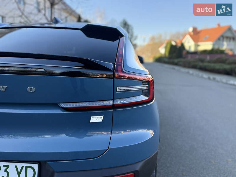 Внедорожник / Кроссовер Volvo C40 Recharge 2022 в Киеве