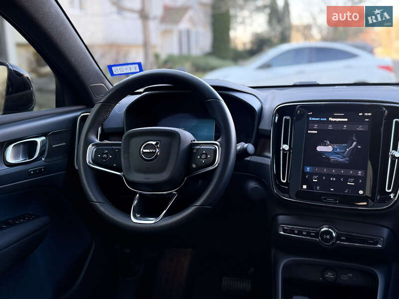 Внедорожник / Кроссовер Volvo C40 Recharge 2022 в Киеве