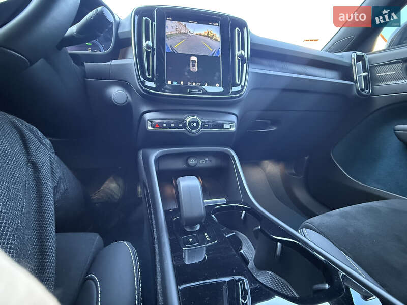 Внедорожник / Кроссовер Volvo C40 Recharge 2022 в Киеве